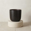Cache pot relief (Noir)